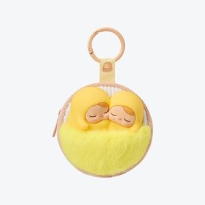 [NEW] POP MART Pucky Egg Beanie Series Earphone Case